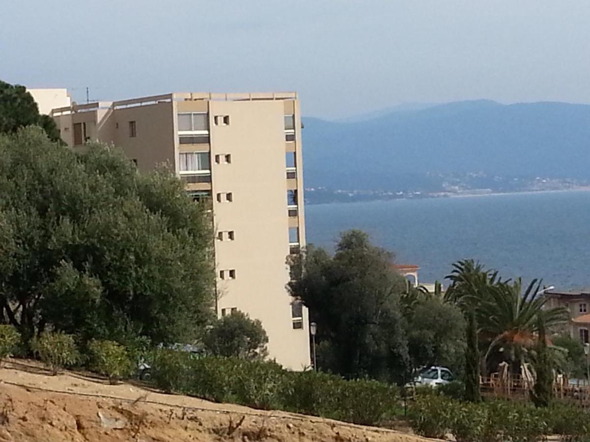 F2 Le Lavezzi Apartment Ajaccio  Bagian luar foto